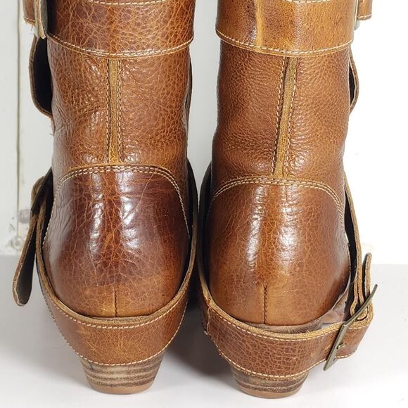 Gee WaWa Women's US 6 Brown Leather Buckle Straps Ankle Moto Biker Booties - Picture 16 of 16